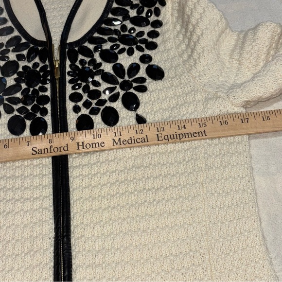 Boston Proper Women’s Bejeweled Long Line Wool Knit Sweater‎ cardigan Ivory SzM - Picture 13 of 16